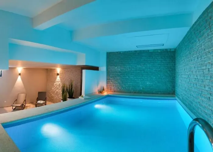 Luxury Beachfront 2 With Private Pool, Jacuzzi And Gym At The On Ciovo - Okrug Gornji Villa Trogir