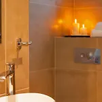 Villa Luxury Beachfront Trogir: Private Pool & Gym On Ciovo *