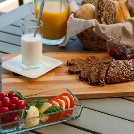 Luxury Beachfront 2 With Private Pool, Jacuzzi And Gym At The On Ciovo - Okrug Gornji Βίλα *