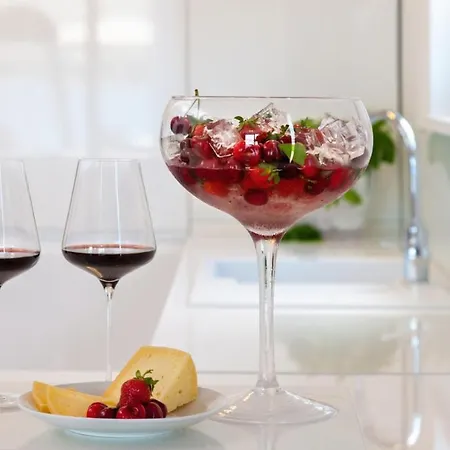 Luxury Beachfront 2 With Private Pool, Jacuzzi And Gym At The On Ciovo - Okrug Gornji Villa Trogir